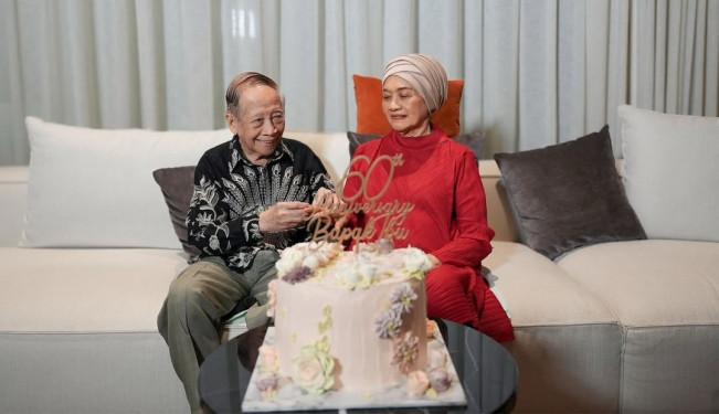 Ayah dan ibu Maia Estianty, Harjono Sigit dan Kusthini. [Instagram @harjonosigit]